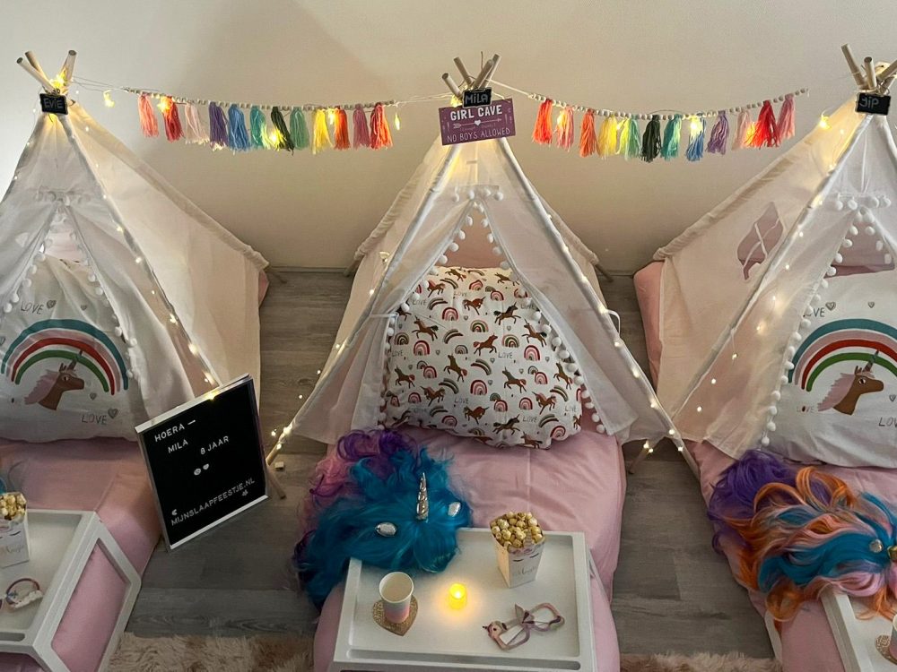 unicorn slaapfeestje